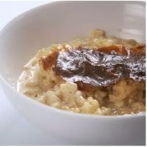 Old-fashioned rice pudding