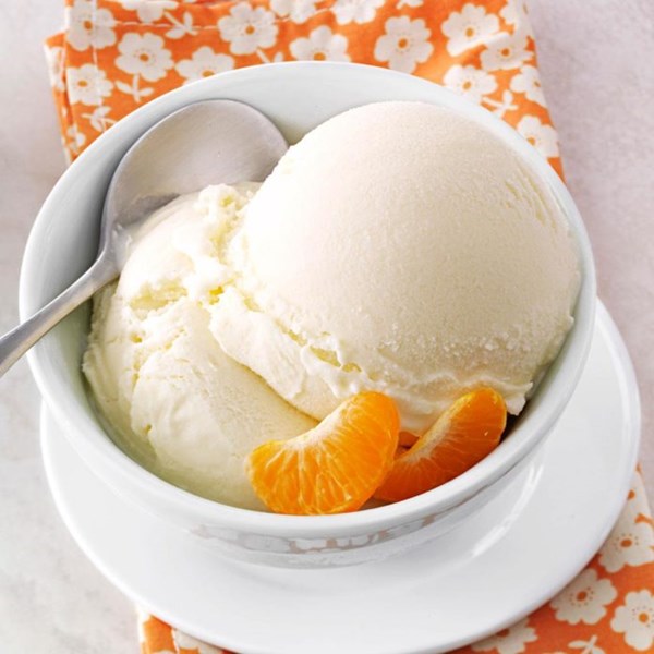 Old-time custard ice cream