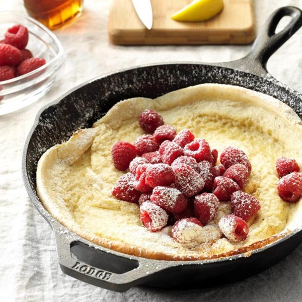 Old-World puff pancake