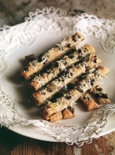 Olive and cheese straws