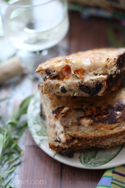Olive bread
