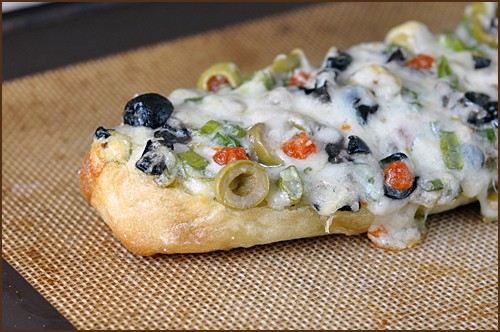 Olive cheese bread