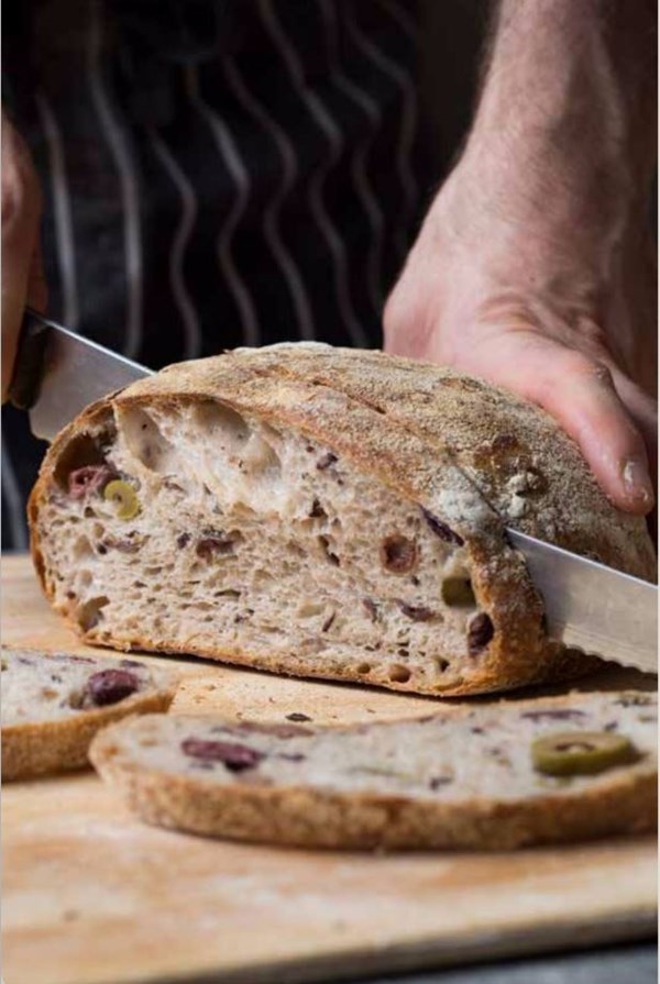 Olive loaf / bread