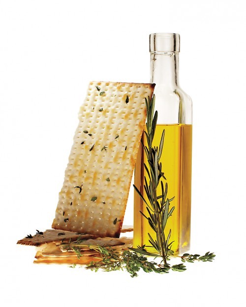 Olive oil and herb-infused matzo