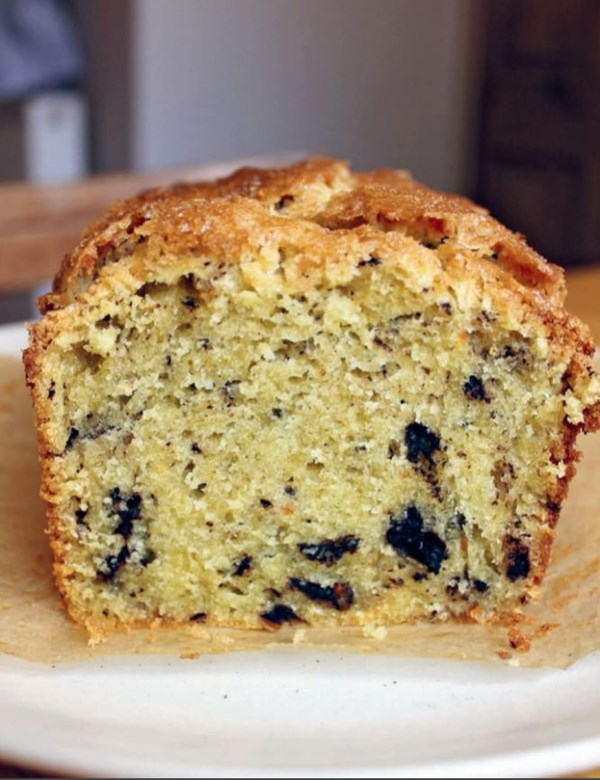 Olive oil, chocolate and orange loaf