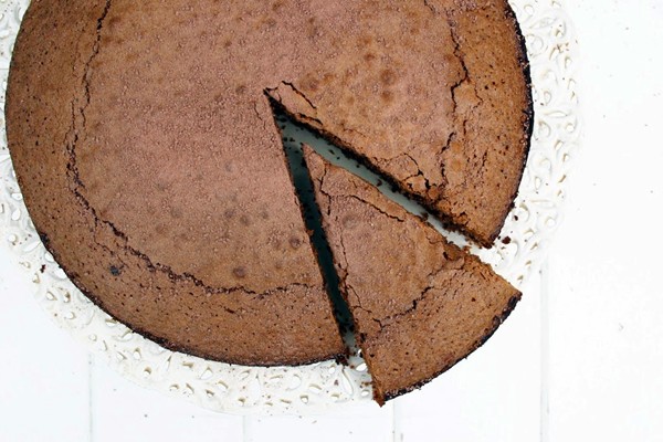 Olive oil chocolate cake 