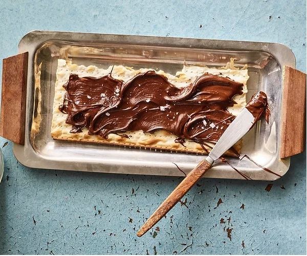 Olive oil chocolate spread