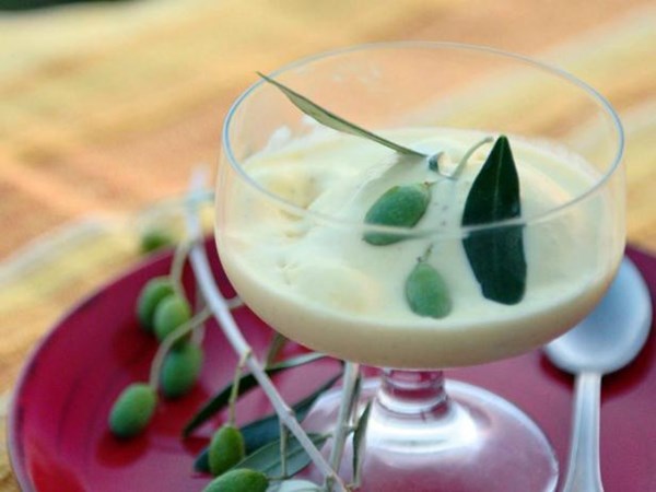 Olive oil gelato