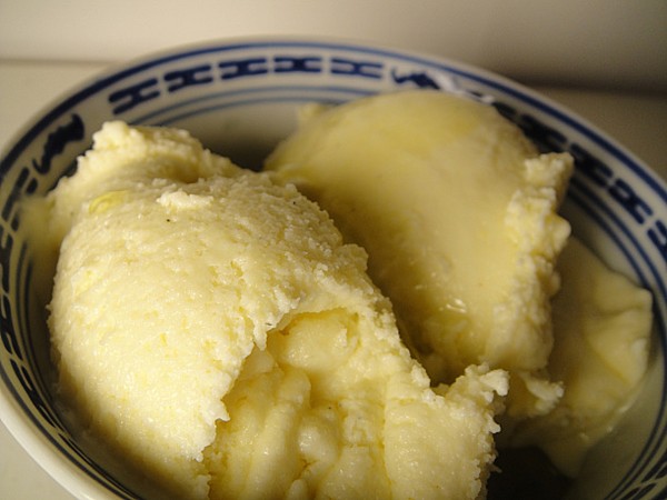 Olive oil gelato