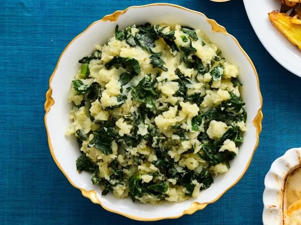 Olive oil mashed potatoes with spinach