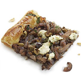 Olive tapenade tart with caramelized red onions
