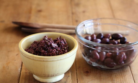 Olive tapenade with red-wine vinegar