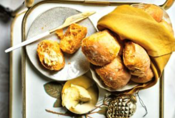 Olive, tomato and rosemary dinner rolls