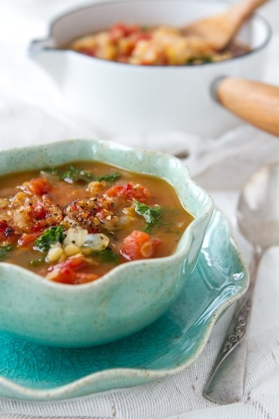 On the mend spiced red lentil-kale soup