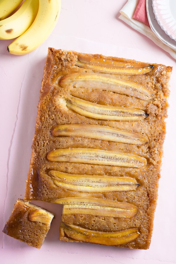 One-bowl banana upside-down cake