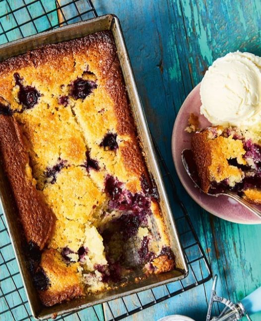 One-bowl blueberry buckle