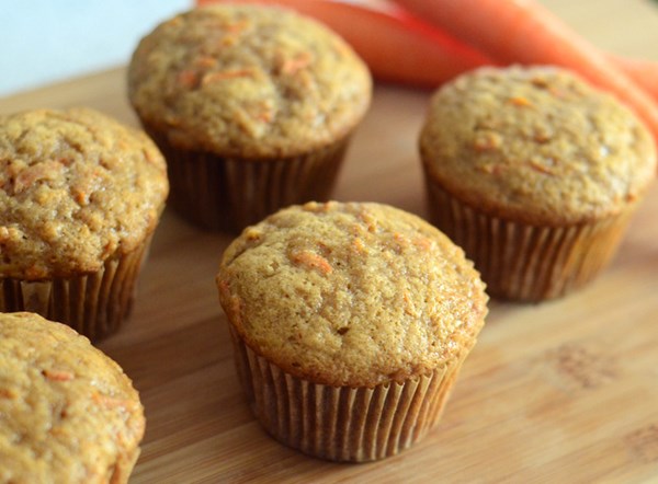 One-bowl carrot cake muffins