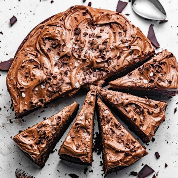 One-bowl chocolate cake with chocolate buttercream