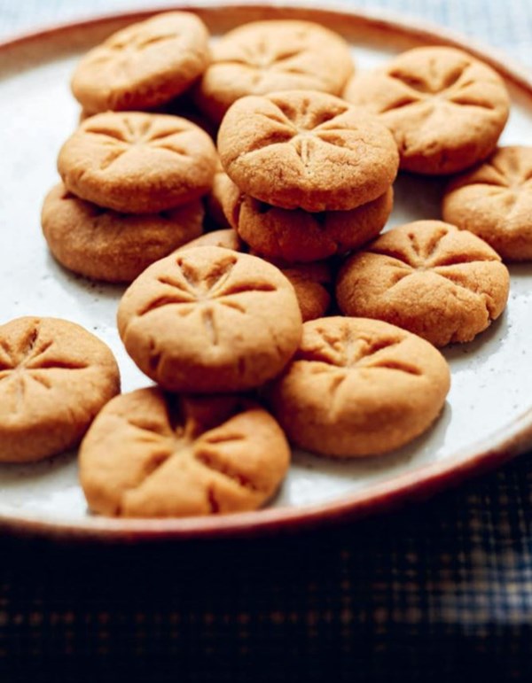 One-jar peanut butter cookies