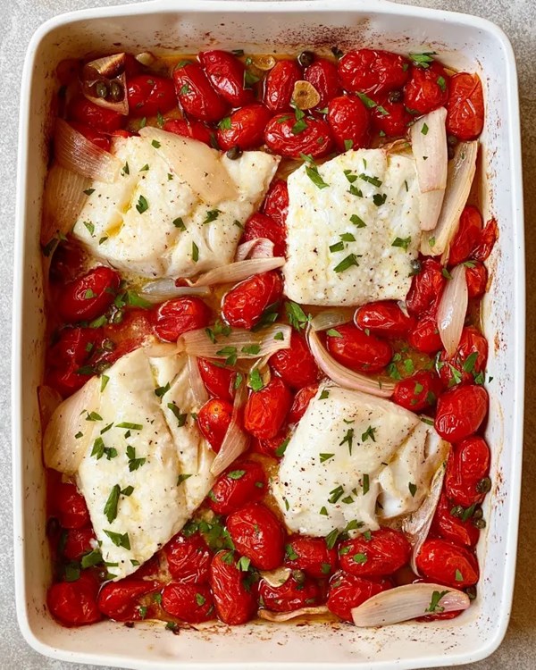 One-pan cod with tomatoes and capers