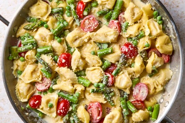 One-pan creamy tortellini primavera 