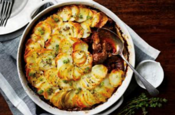 One-pan goulash potato bake