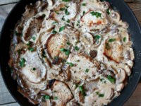 One pan pork with creamy mushroom sauce