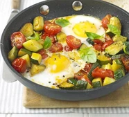 One-pan summer eggs