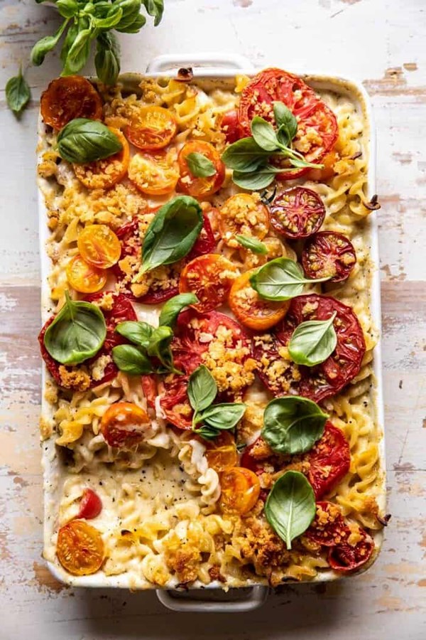 One pot 4 cheese Caprese mac and cheese