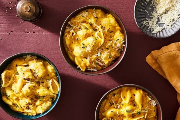 One-pot butternut squash mac & cheese