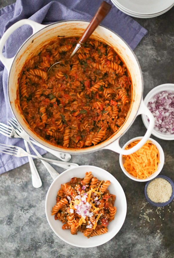 One-pot cheeseburger fusilli