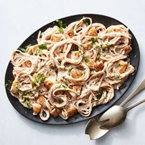 One-pot chicken Alfredo 