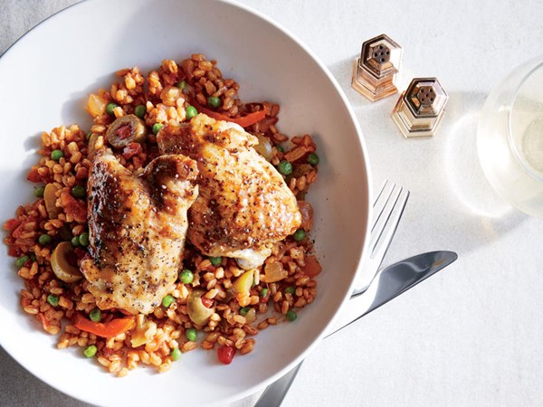 One-pot chicken with farro