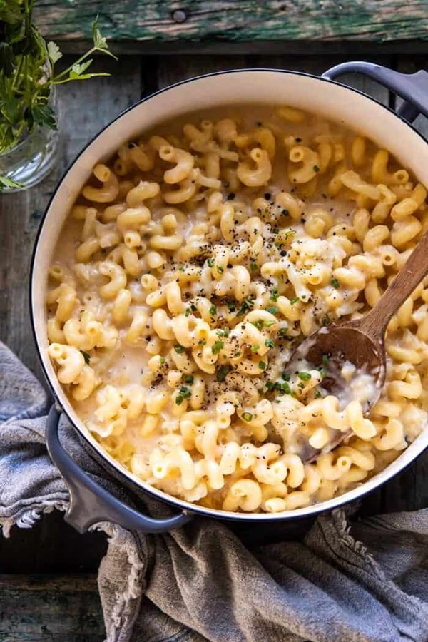 One pot creamy cauliflower mac and cheese