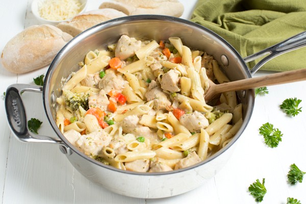 One pot creamy chicken and vegetable pasta