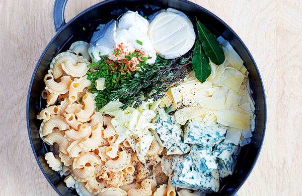 One-pot four cheeses pasta