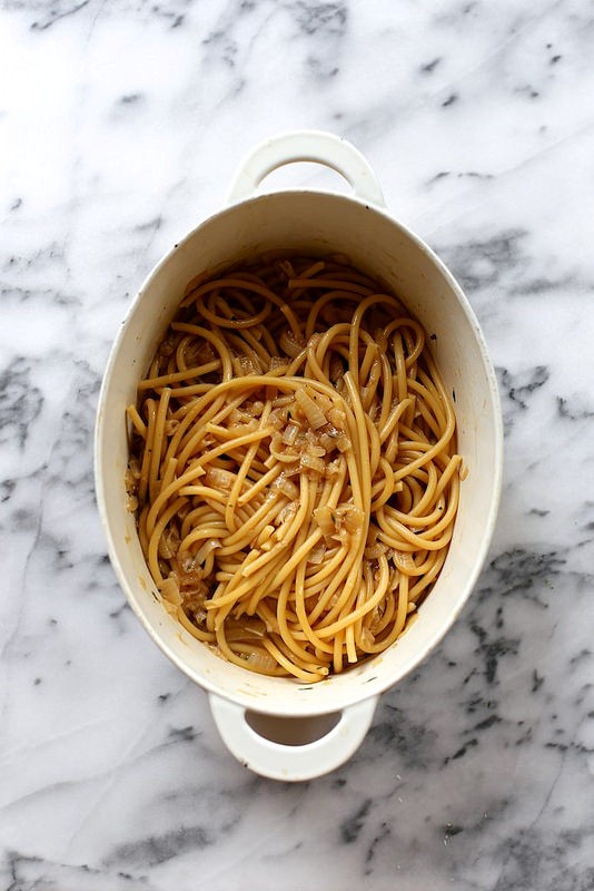 One-pot French onion pasta
