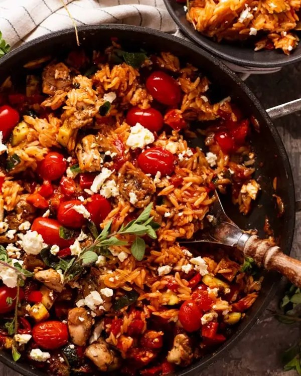 One-pot Greek chicken risoni/orzo