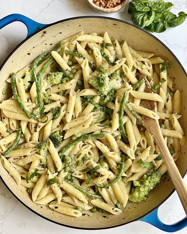 One-pot penne with creamy basil-garlic sauce
