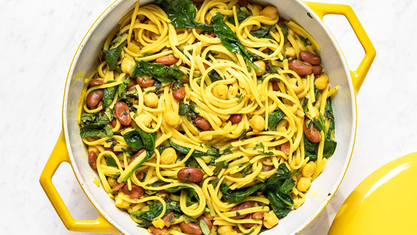 One-pot Persian-ish pasta