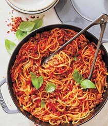 One-pot spaghetti and meat sauce