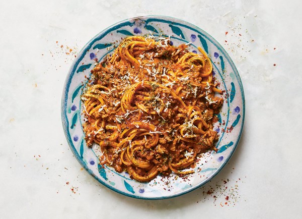 One-pot spiced beef linguine