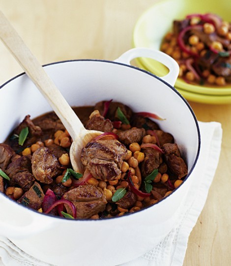 One-pot spiced lamb with chickpeas