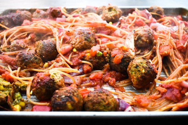 One-pot vegan meatball spaghetti bake