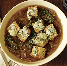 Onion and ale soup with blue cheese croutons