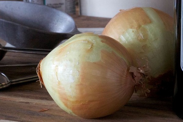 Onion and bacon tart