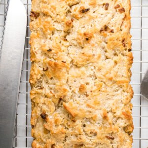 Onion and Fontina beer batter bread