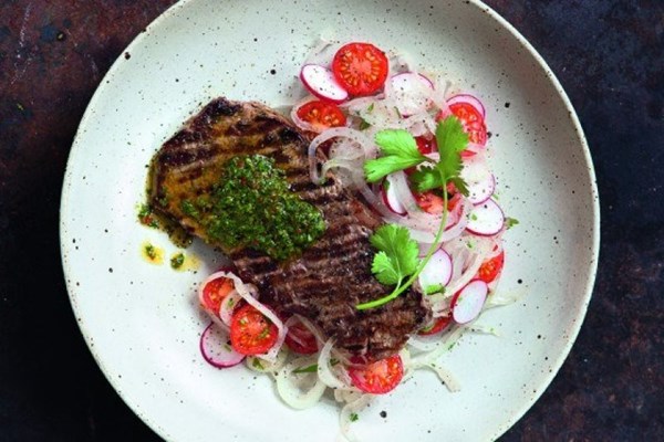 Onion and radish salad