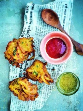 Onion bhajias
