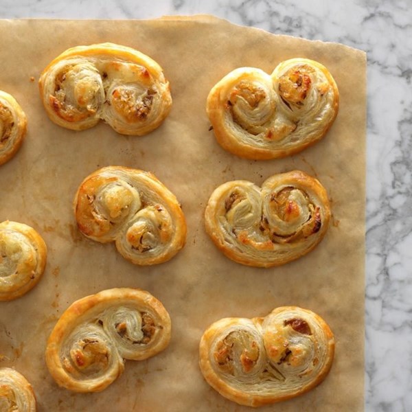 Onion Brie appetizers